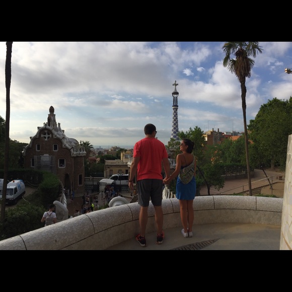 Meet your Posher, Melanie - Picture 2 of 3